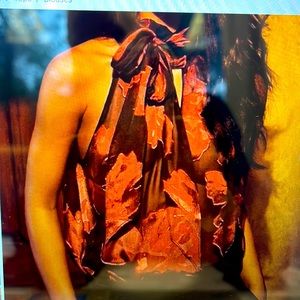 Elegant, sleeveless blouse, Robert Graham